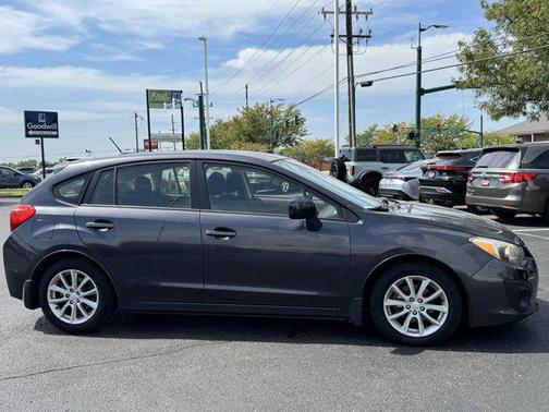 2014 Subaru Impreza 2.0i Premium
