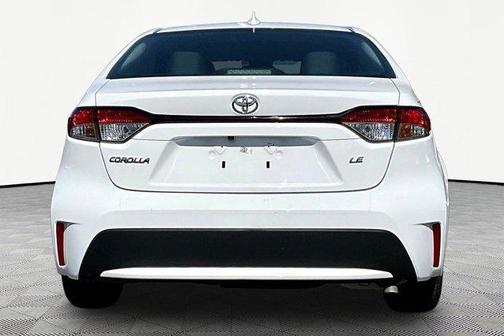 White 2022 Toyota Corolla LE