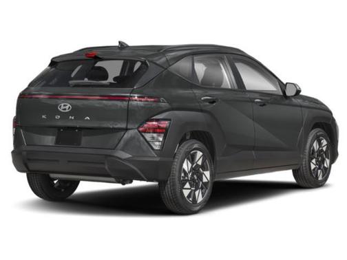 Atlas White 2025 Hyundai KONA SEL