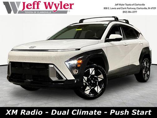 Atlas White 2025 Hyundai KONA SEL