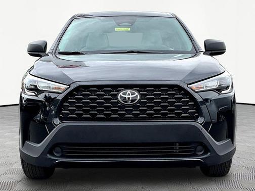 Jet Black 2025 Toyota Corolla Cross L
