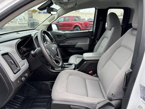 2022 Chevrolet Colorado WT