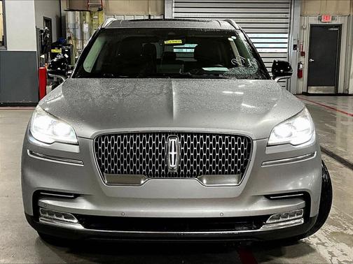 Silver Radiance Metallic 2020 Lincoln Aviator Reserve AWD