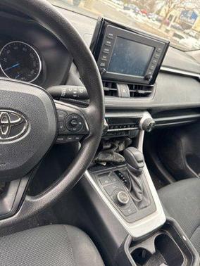 2019 Toyota RAV4 Hybrid LE