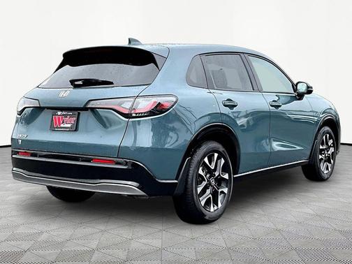Urban Gray Pearl 2026 Honda HR-V EX-L