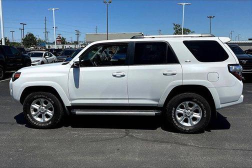 Super White 2019 Toyota 4Runner SR5 Premium