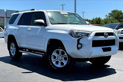 Super White 2019 Toyota 4Runner SR5 Premium