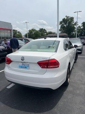 2014 Volkswagen Passat 2.0L TDI DSG SE w/Sunroof