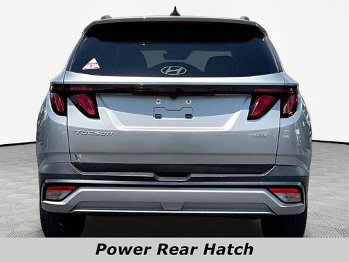 Shimmering Silver 2025 Hyundai TUCSON SEL