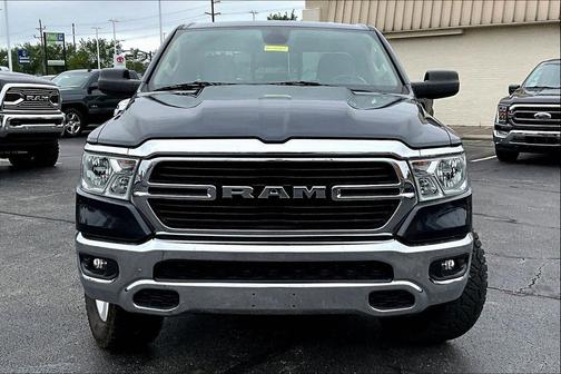 Maximum Steel Metallic Clearcoat 2019 RAM 1500 Big Horn