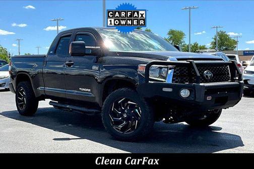 Midnight Black Metallic 2021 Toyota Tundra SR5