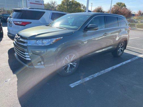 2019 Toyota Highlander LE Plus