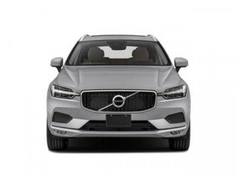 2021 Volvo XC60 T6 Momentum