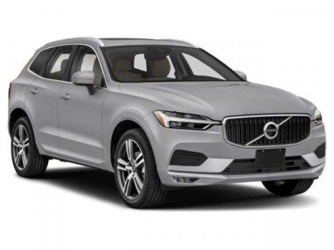 2021 Volvo XC60 T6 Momentum