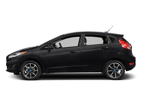 Chrome 2017 Ford Fiesta SE