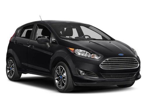 Chrome 2017 Ford Fiesta SE