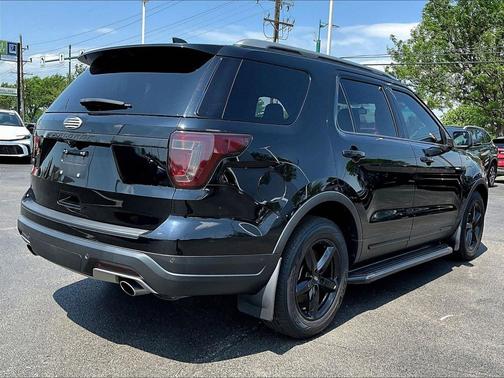 Shadow Black 2018 Ford Explorer XLT