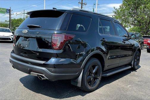 Shadow Black 2018 Ford Explorer XLT