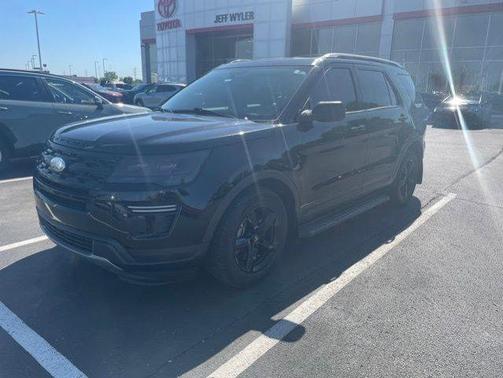 Shadow Black 2018 Ford Explorer XLT