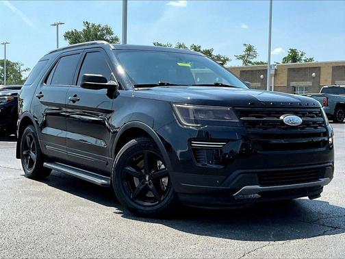 Shadow Black 2018 Ford Explorer XLT