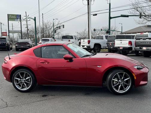 2023 Mazda MX-5 Miata RF Grand Touring