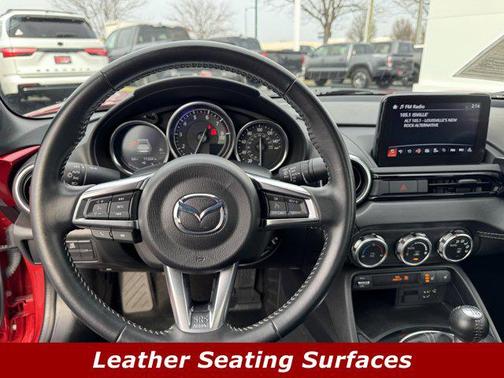 2023 Mazda MX-5 Miata RF Grand Touring