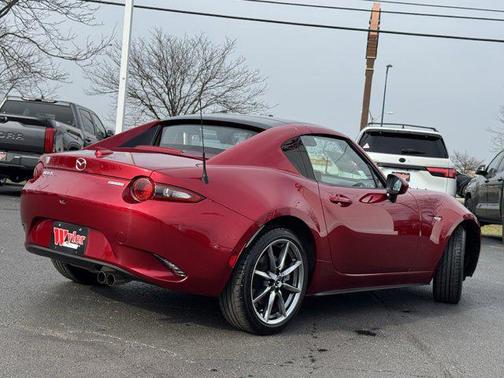 2023 Mazda MX-5 Miata RF Grand Touring