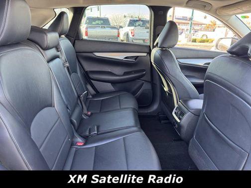 2021 INFINITI QX50 LUXE