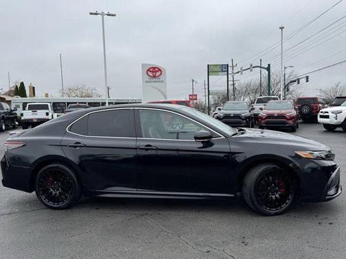 2024 Toyota Camry SE