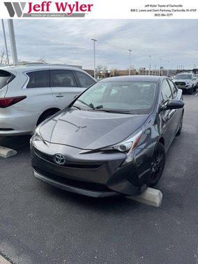 2016 Toyota Prius Two