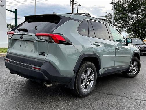 Lunar Rock 2022 Toyota RAV4 Hybrid XLE