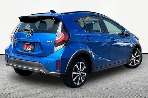 Blue Streak Metallic 2019 Toyota Prius L