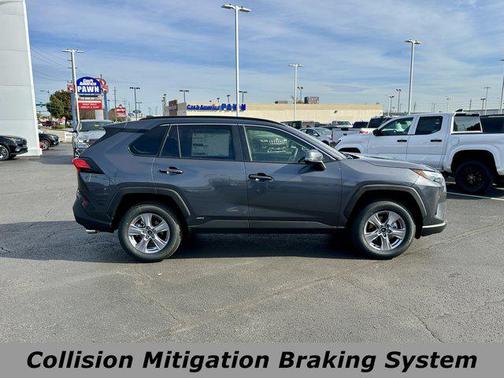 2025 Toyota RAV4 Hybrid LE