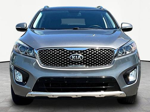Titanium Silver 2018 Kia Sorento SX