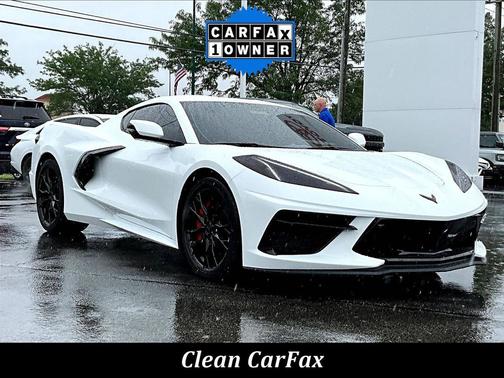 Arctic White 2023 Chevrolet Corvette Stingray w/2LT