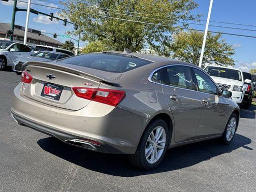 2023 Chevrolet Malibu FWD RS