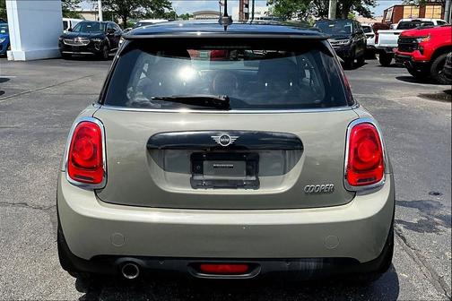 Gray Metallic 2019 MINI Hardtop Cooper