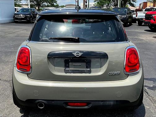 Gray Metallic 2019 MINI Hardtop Cooper