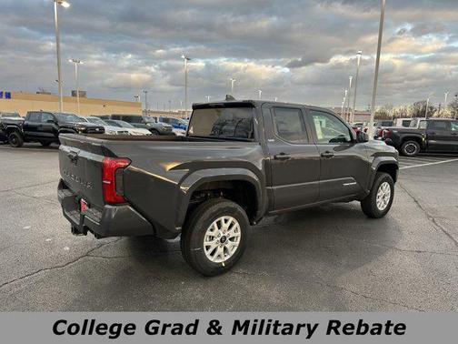 2025 Toyota Tacoma SR5