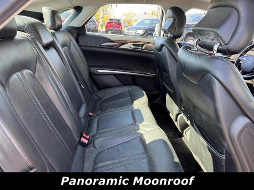 2015 Lincoln MKZ Hybrid Base