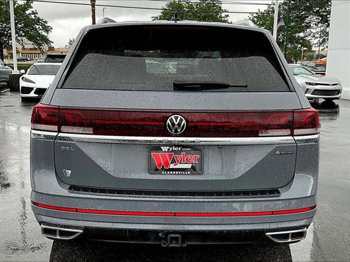 Platinum Gray Metallic 2025 Volkswagen Atlas 2.0T SEL Premium R-Line 4MOTION