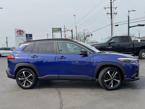 2024 Toyota Corolla Hybrid SE