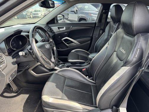 2013 Hyundai Veloster Turbo