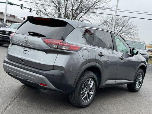 2023 Nissan Rogue S