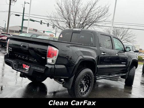 2017 Toyota Tacoma Limited