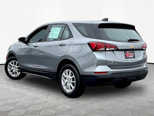 Sterling Gray Metallic 2024 Chevrolet Equinox LS