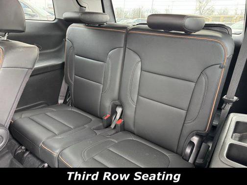 2023 GMC Acadia AWD AT4