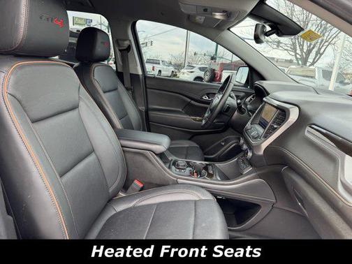 2023 GMC Acadia AWD AT4