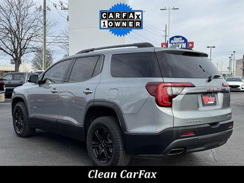 2023 GMC Acadia AWD AT4