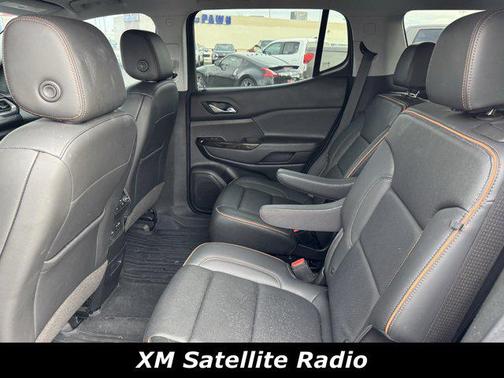 2023 GMC Acadia AWD AT4